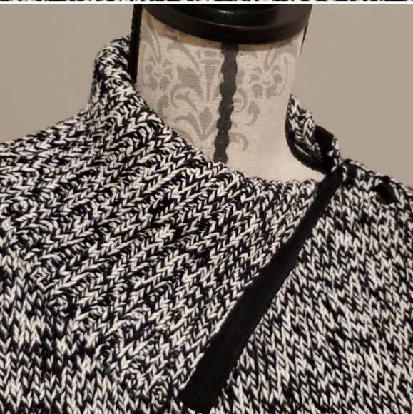 Chaps sweater petite M - Picture 2 of 7